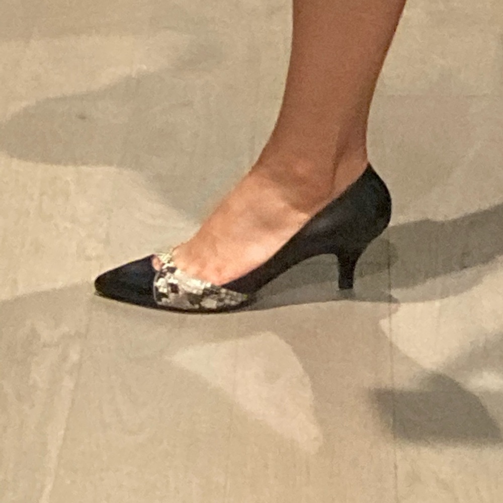 Black/python Italian pumps - Picture 4 of 10
